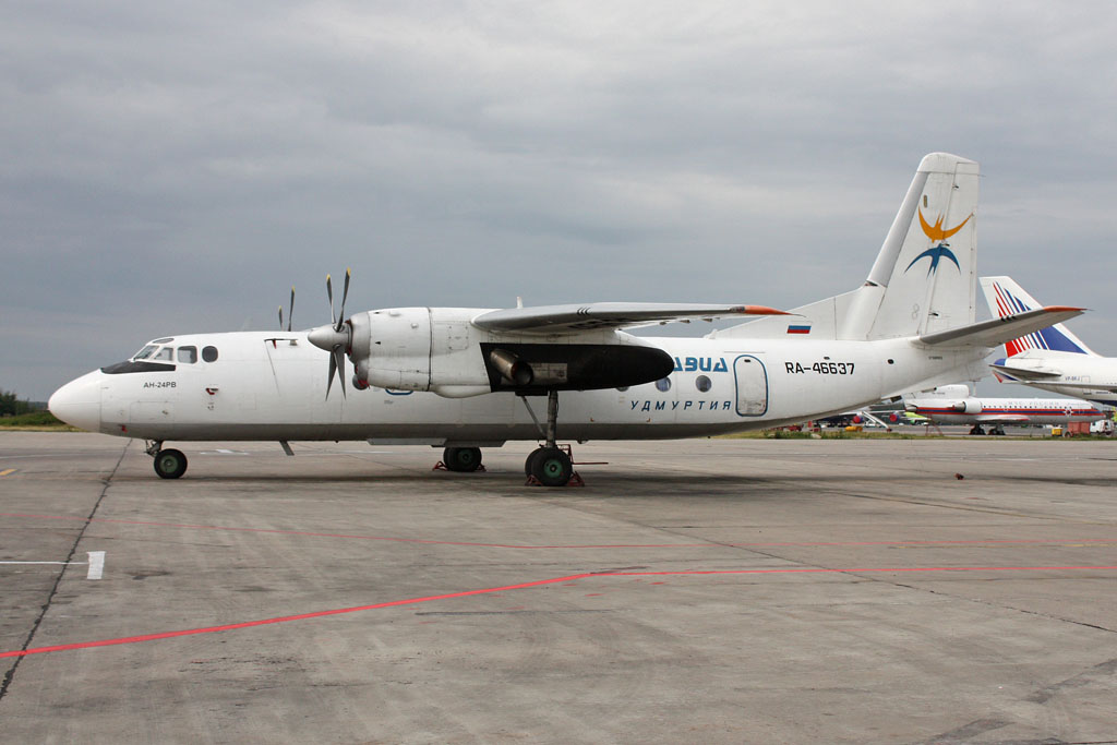 RA-46637 · Antonov An-24RV · (DME / UUDD)