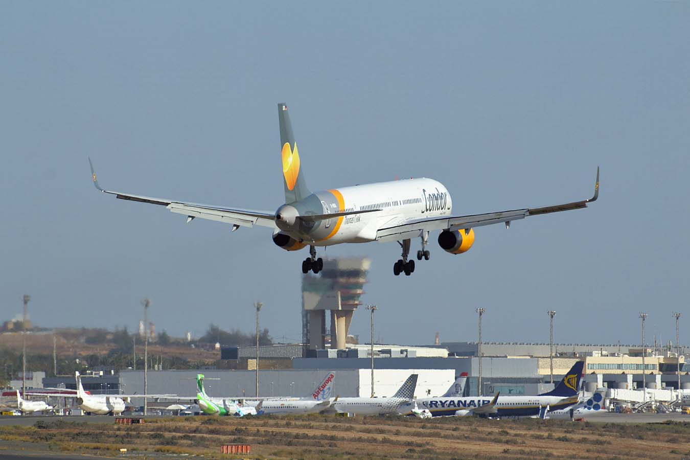 D-ABOI · Boeing 757-330(WL) · (LPA / GCLP)