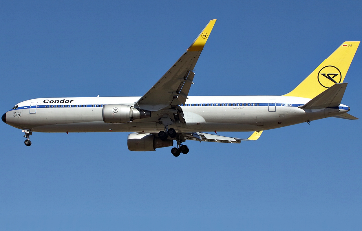 D-ABUM · Boeing 767-31BER(WL) · (LPA / GCLP)