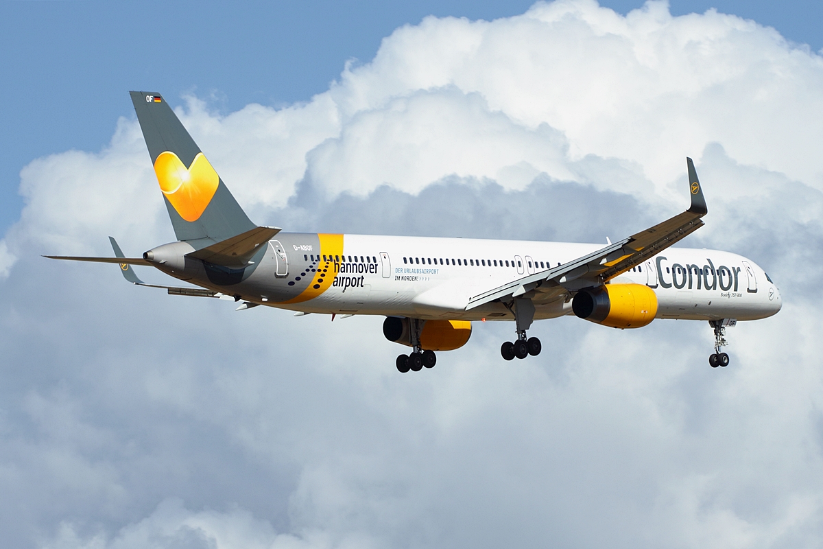D-ABOF · Boeing 757-330(WL) · (LPA / GCLP)