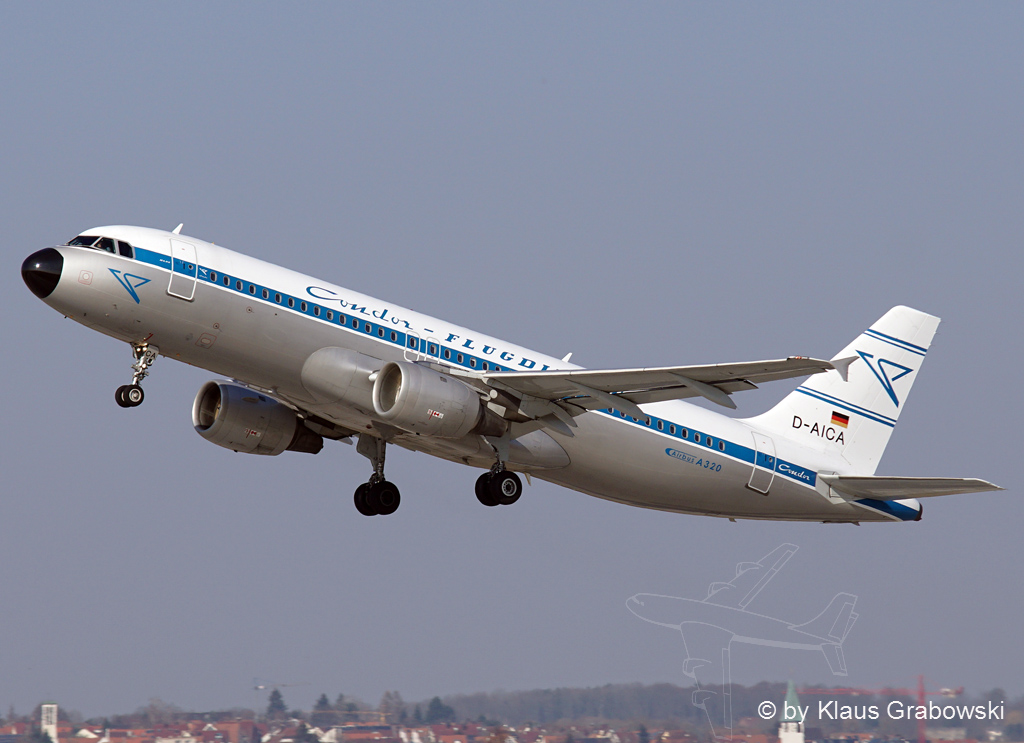 D-AICA (774) 1998 Airbus A320-212