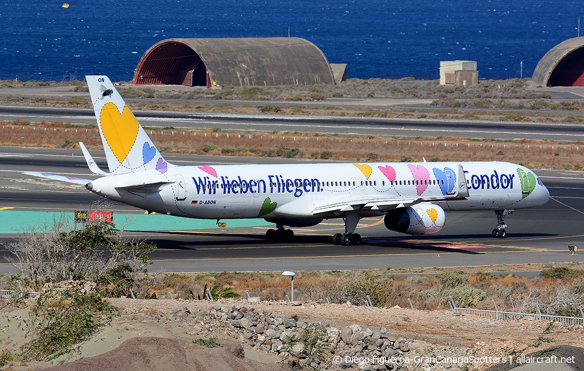 D-ABON · Boeing 757-330(WL) · (LPA / GCLP)