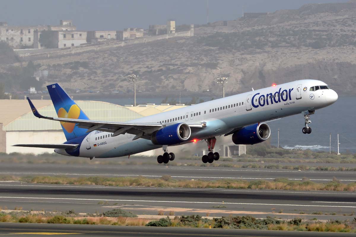 D-ABOG · Boeing 757-330(WL) · (LPA / GCLP)
