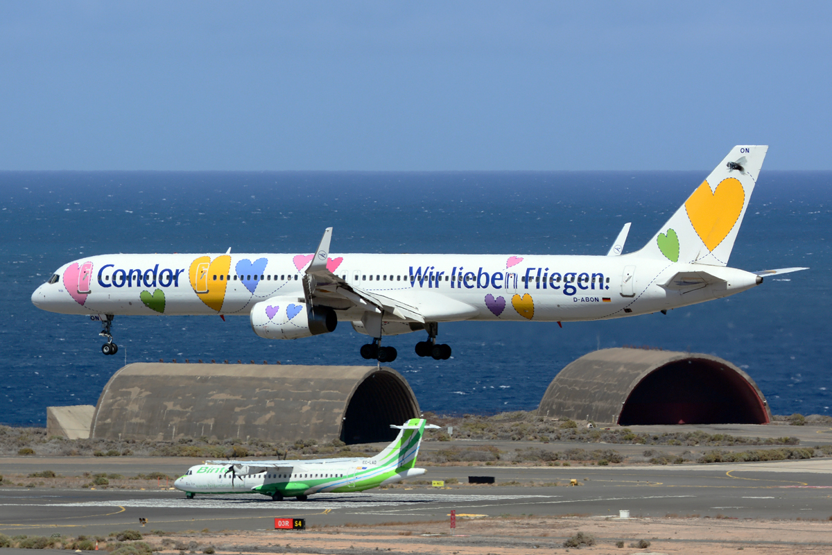 D-ABON · Boeing 757-330 · (LPA / GCLP)
