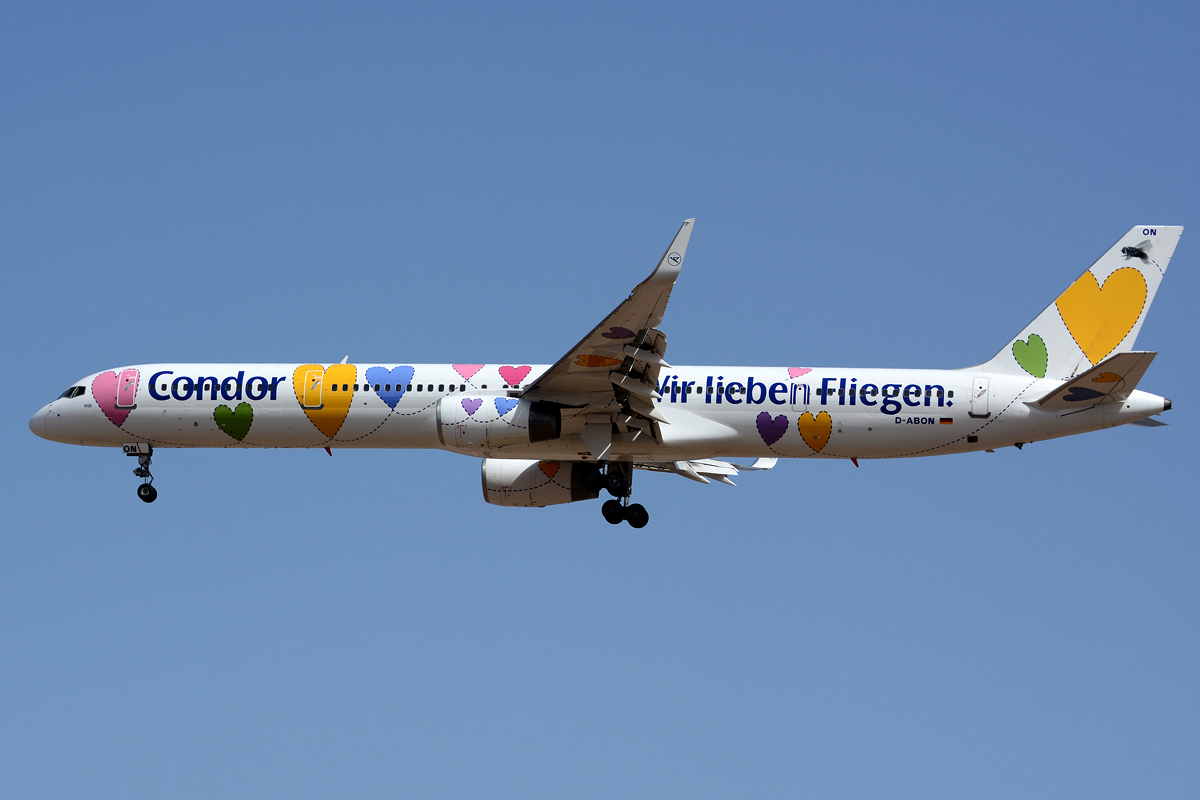 D-ABON · Boeing 757-330 · (LPA / GCLP)