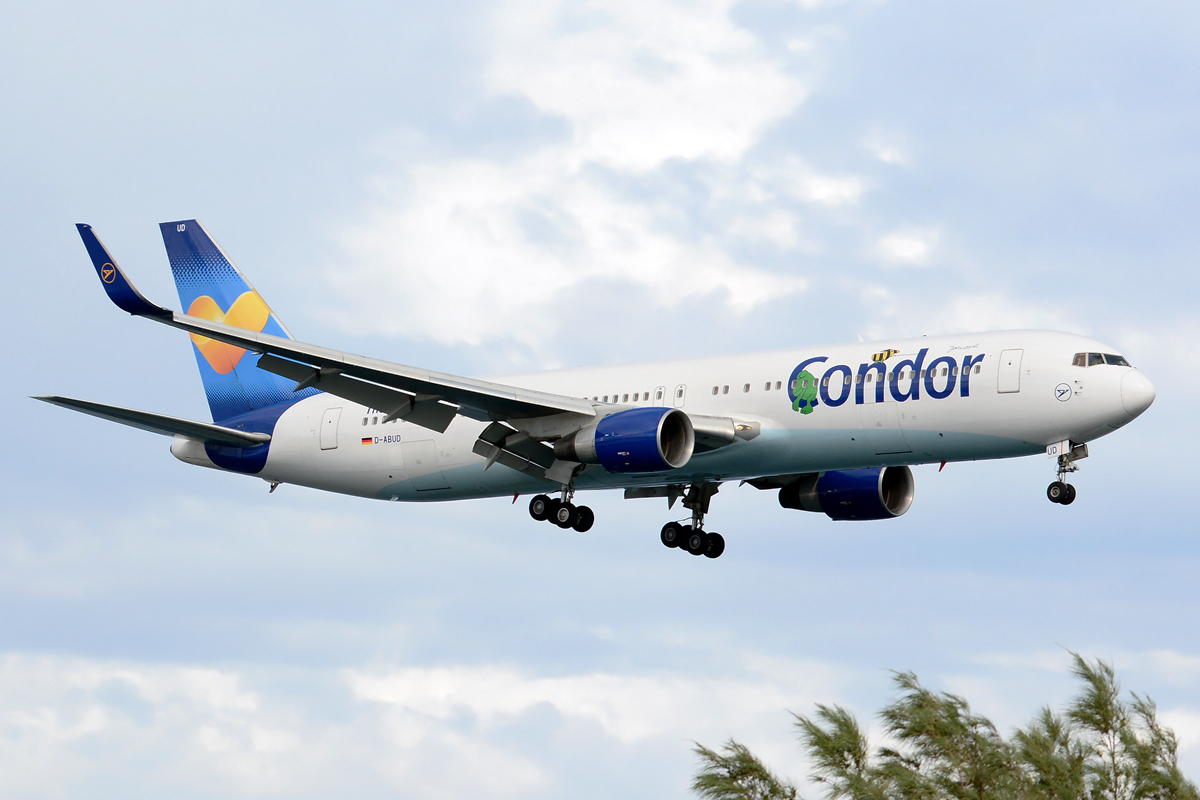 D-ABUD · Boeing 767-330/(ER)(WL) · (LPA / GCLP)