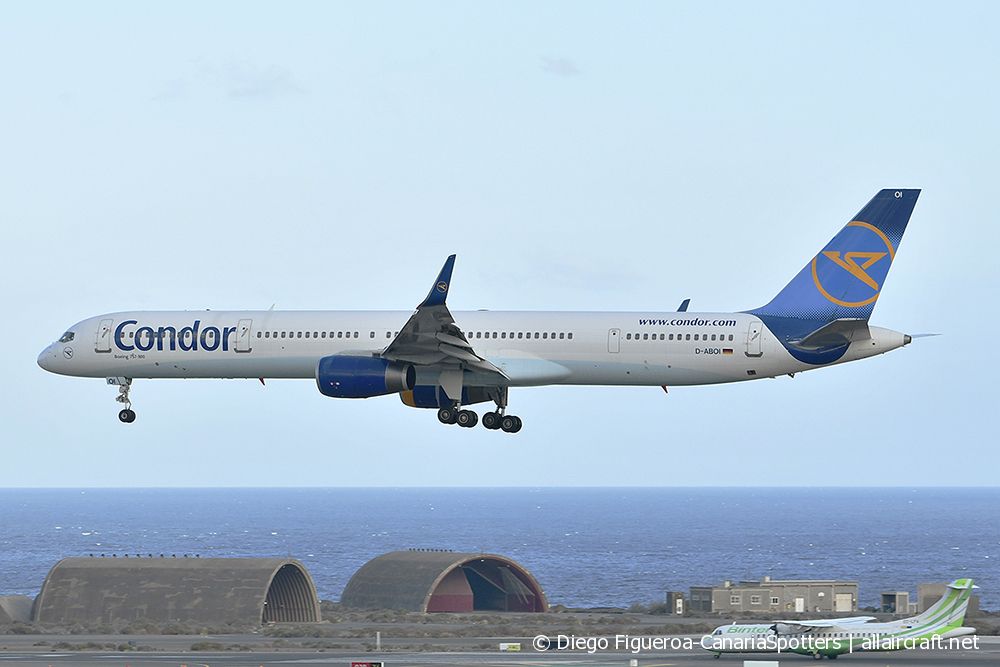 D-ABOI · Boeing 757-330(WL) · (LPA / GCLP)
