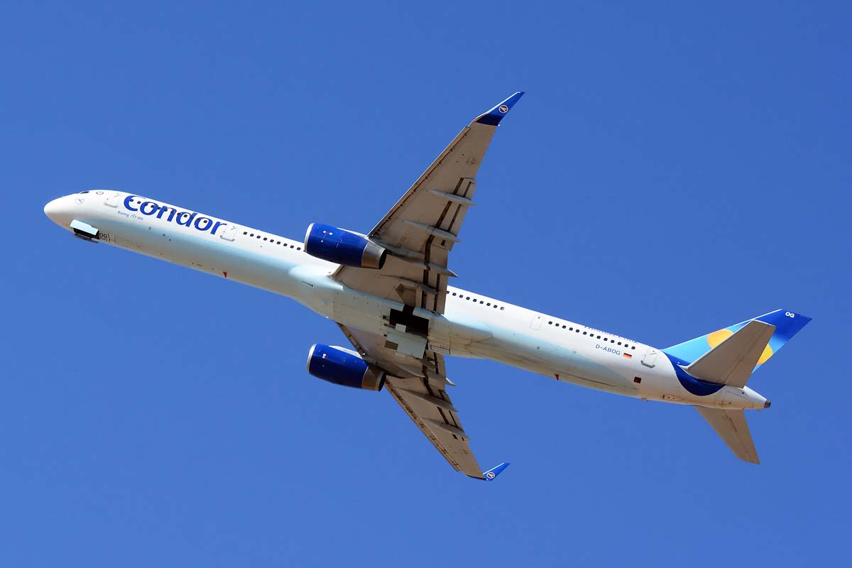 D-ABOG · Boeing 757-330(WL) · (LPA / GCLP)