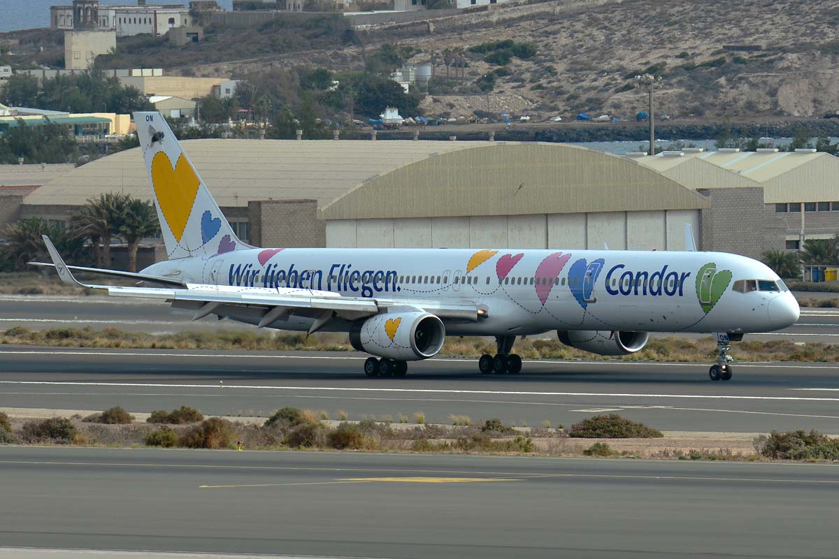 D-ABON · Boeing 757-330(WL) · (LPA / GCLP)