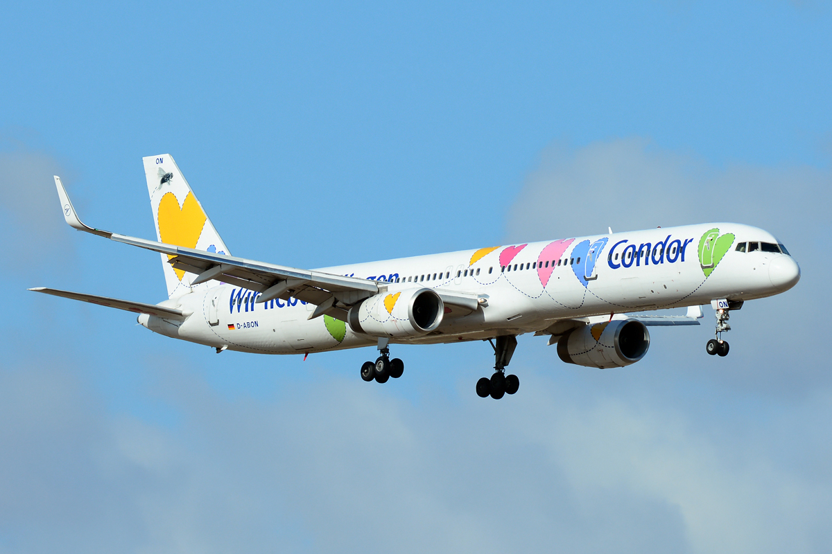 D-ABON (29023) Boeing 757-330