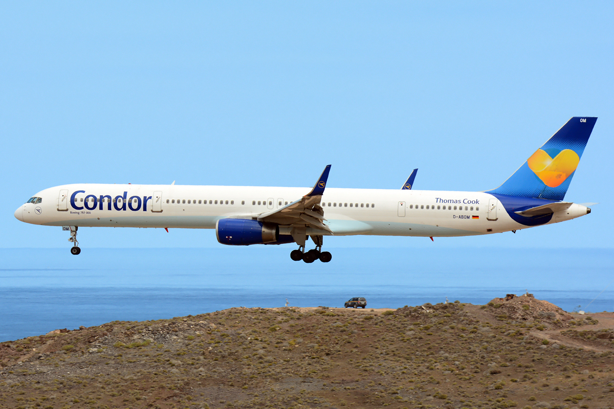 D-ABOM · Boeing 757-330(WL) · (LPA / GCLP)