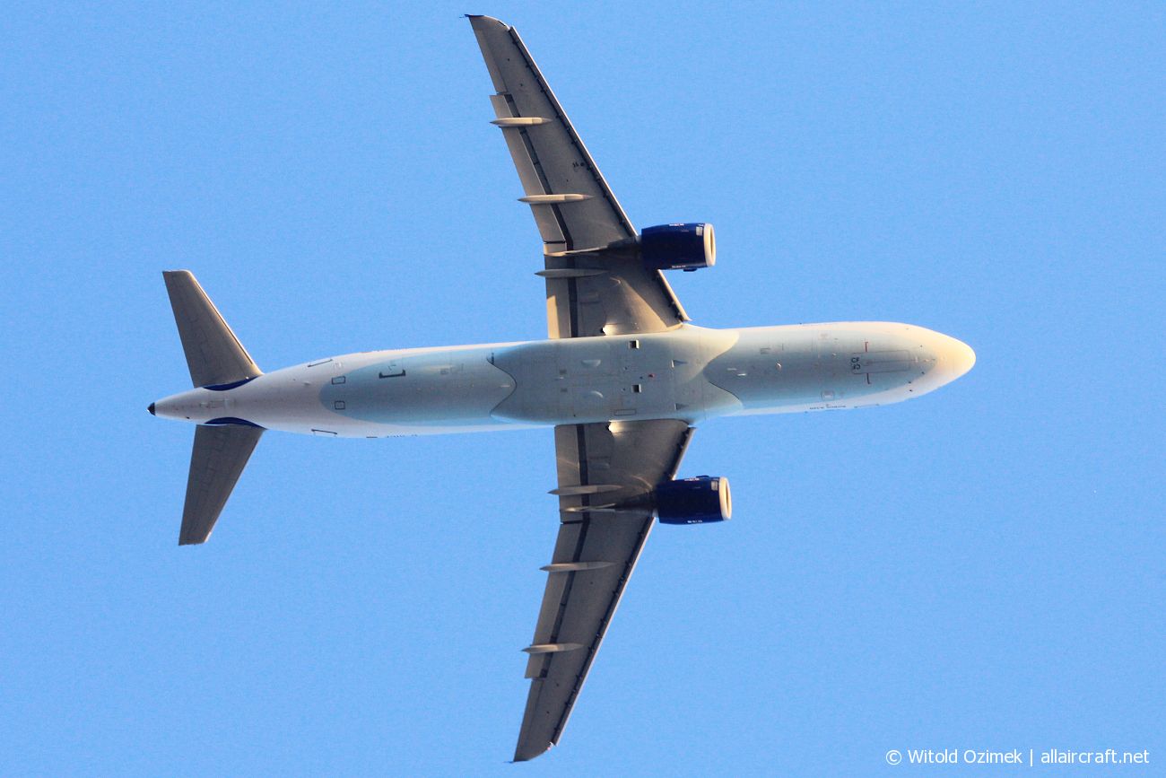 D-AICF (905) 1998 Airbus A320-212