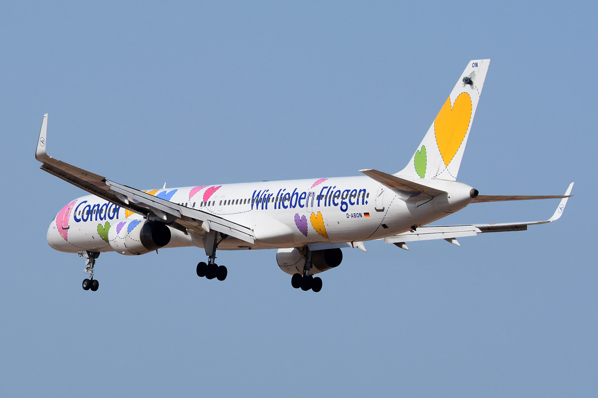 D-ABON (29023) 2000 Boeing 757-330(WL)