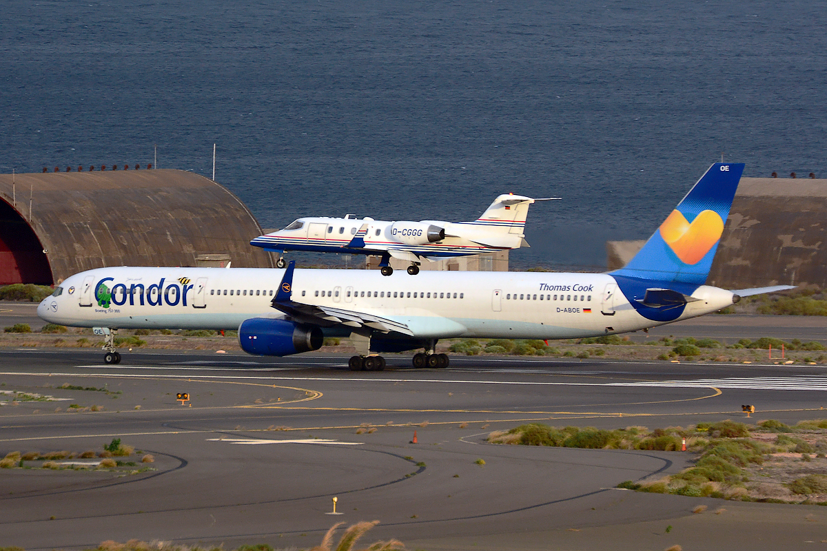 D-ABOE (29012) 1999 Boeing 757-330(WL)