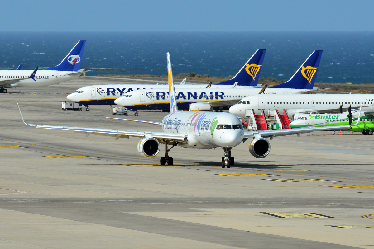 D-ABON · Boeing 757-330(WL) · (LPA / GCLP)