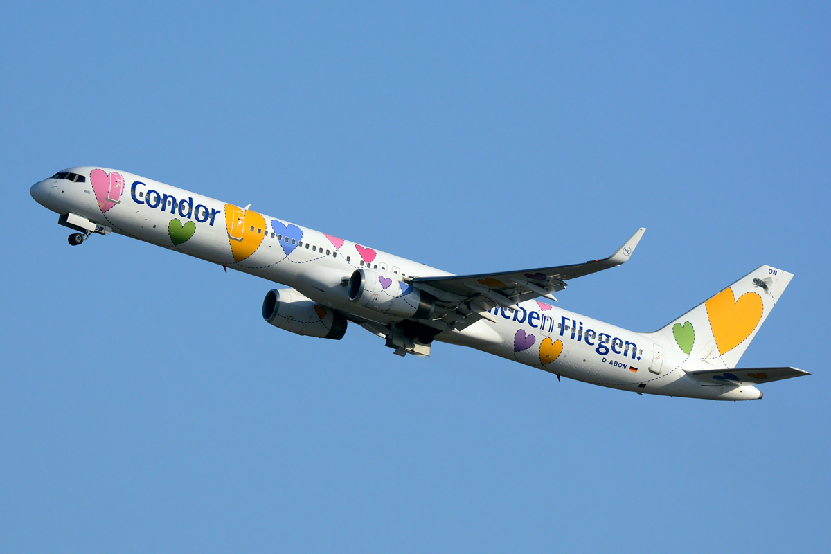 D-ABON · Boeing 757-330 · (LPA / GCLP)