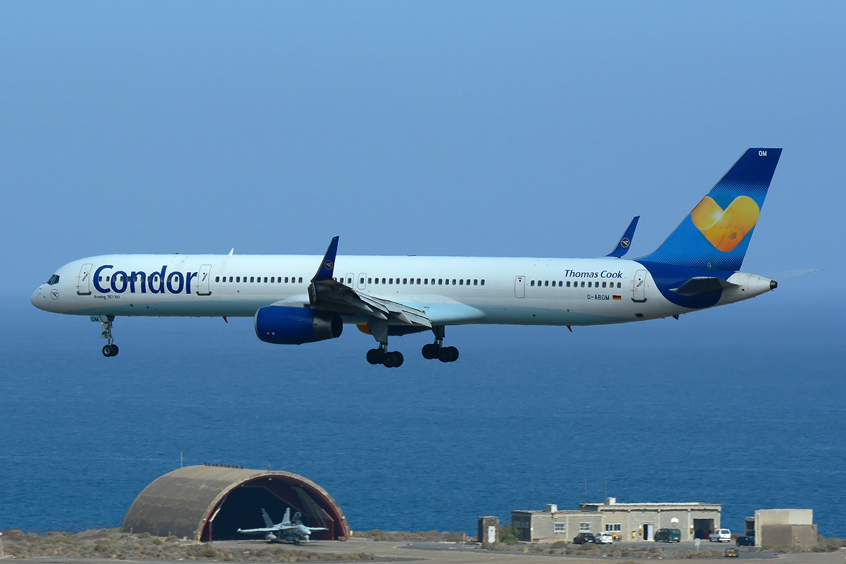 D-ABOM (29022) 2000 Boeing 757-330(WL)