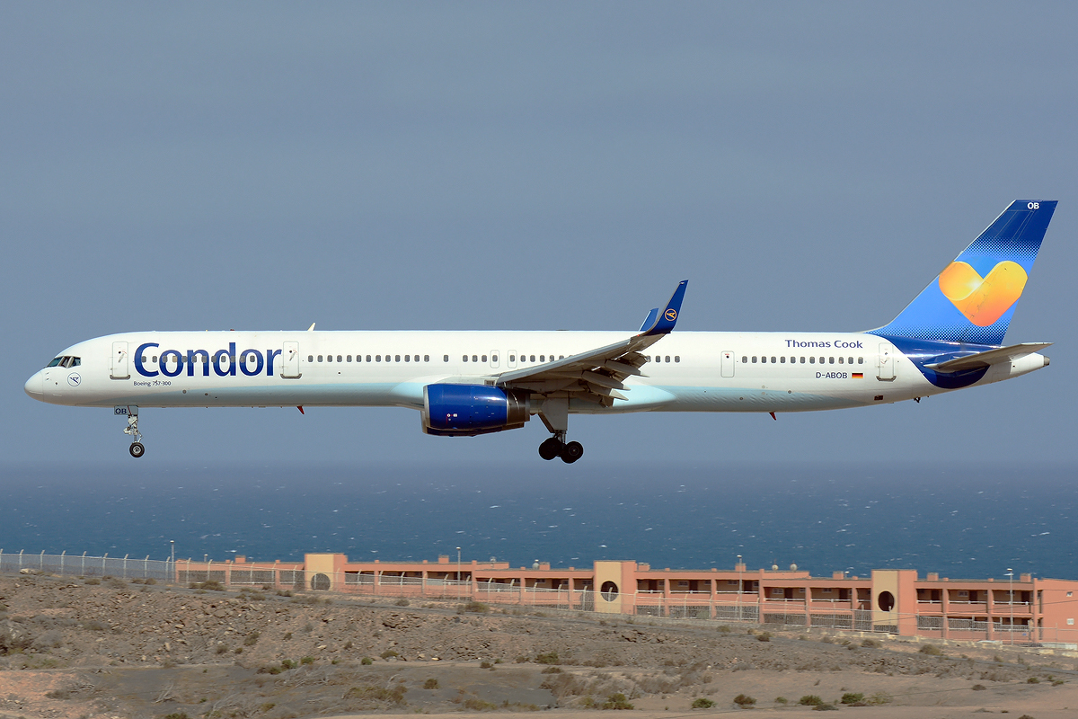 D-ABOB · Boeing 757-330(WL) · (LPA / GCLP)