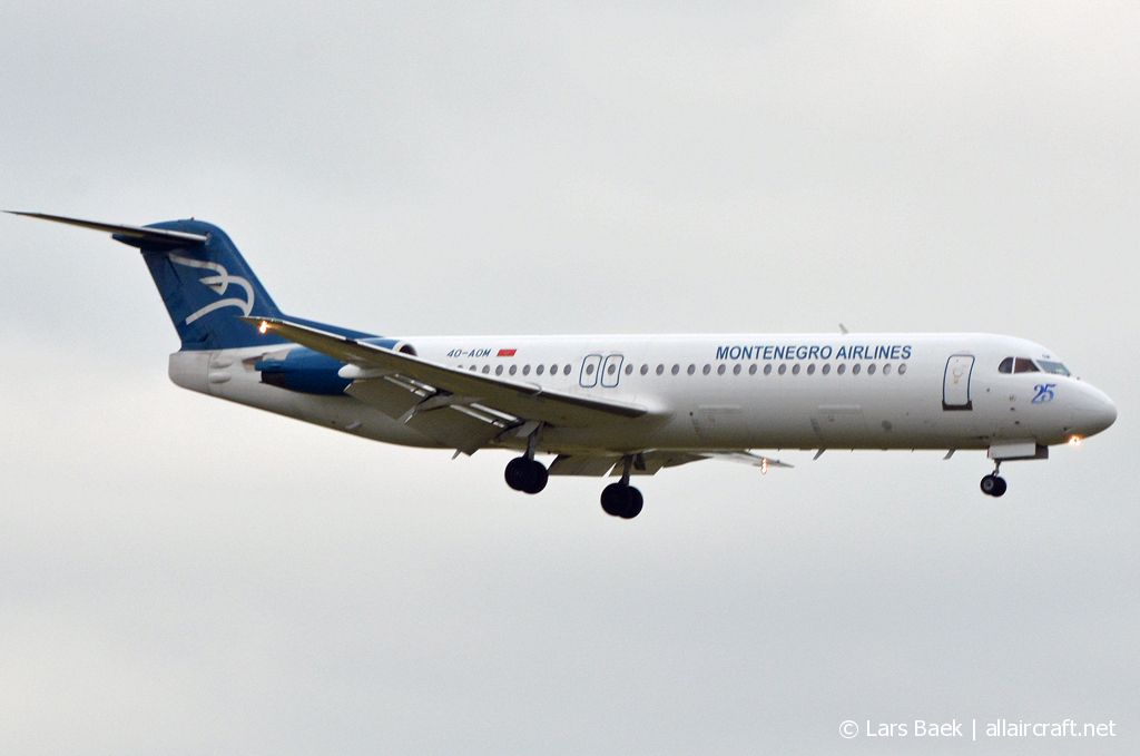 4O-AOM · Fokker F100 · (CPH / EKCH)