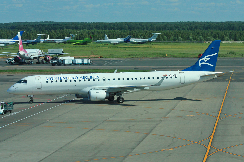 4O-AOB (19000283) Embraer 190-200LR