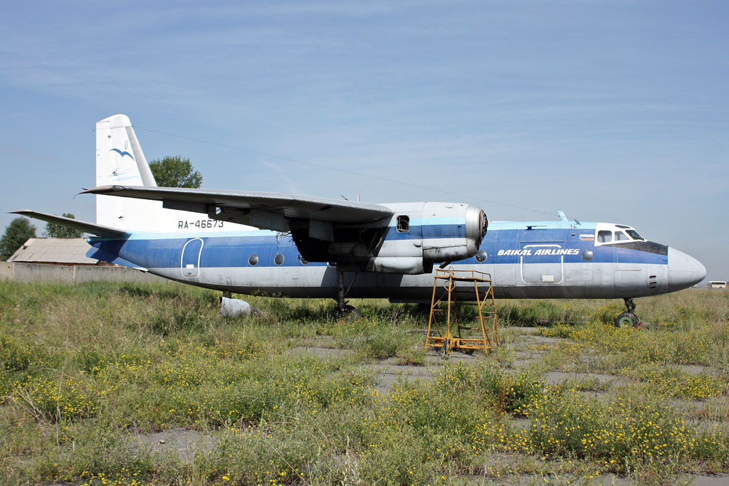RA-46673 · Antonov An-24 · (IKT / UIII)