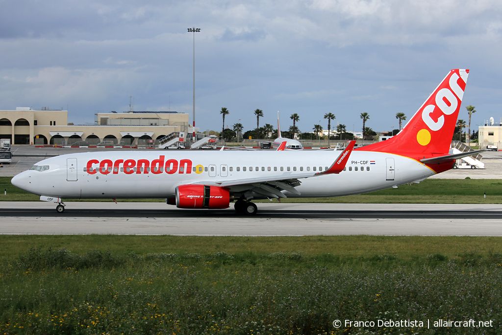 PH-CDF (28227) 1999 Boeing 737-804(WL)