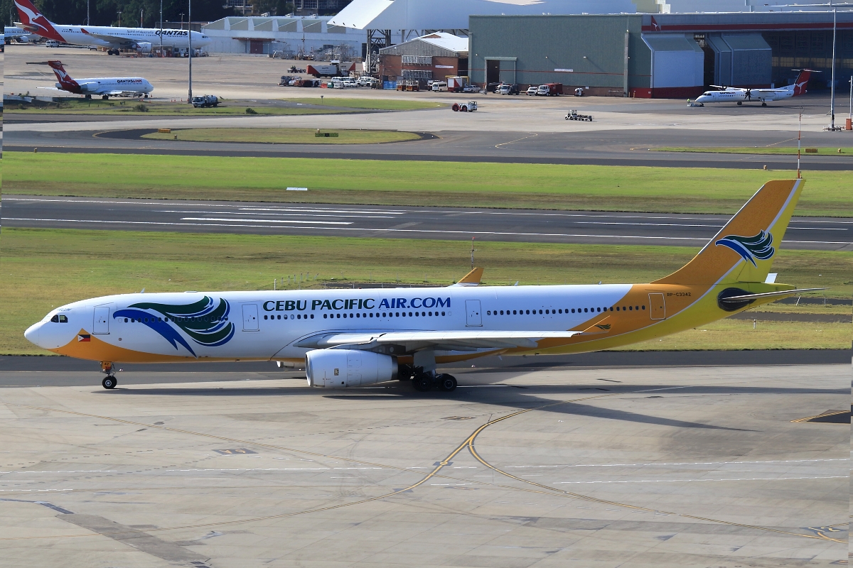 RP-C3342 · Airbus A330-343 · (SYD / YSSY)