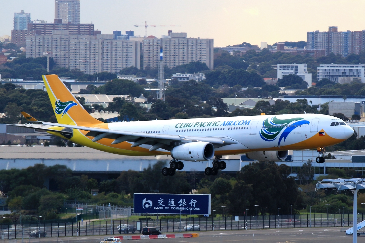 RP-C3342, (cn 1445), Airbus A330-343