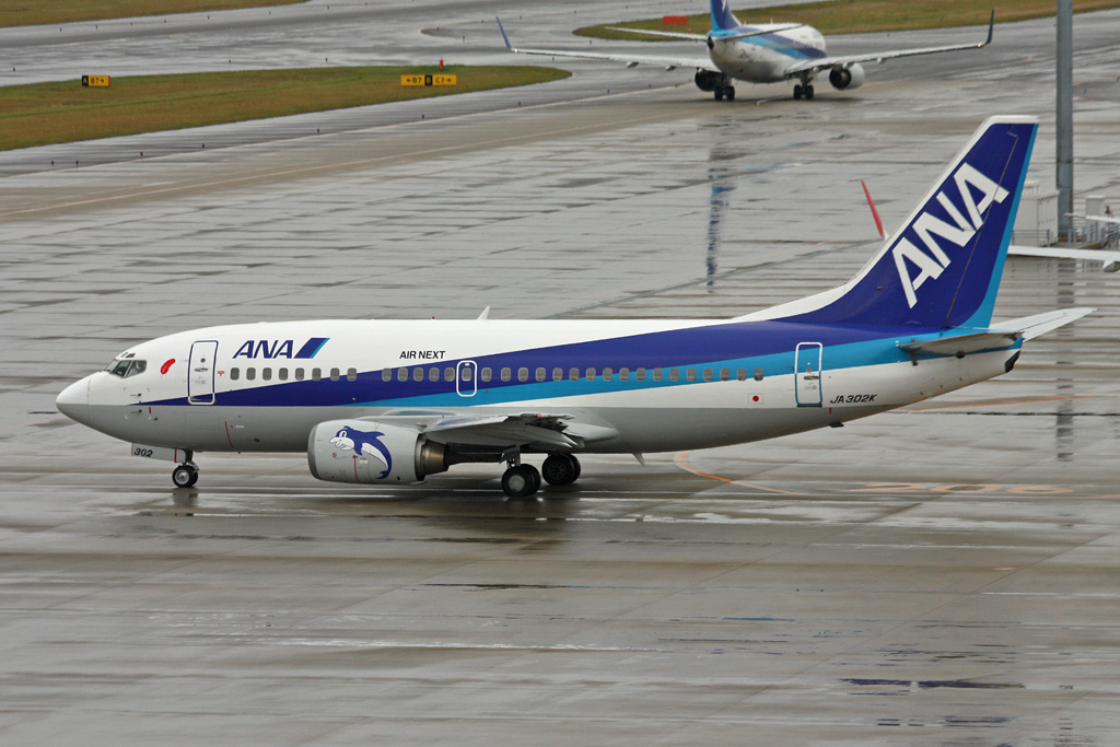 JA302K · Boeing 737-54K · (NGO / RJGG)