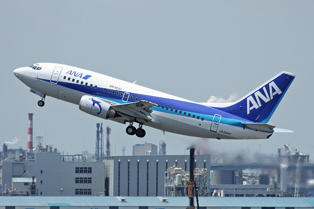 JA304K · Boeing 737-54K · (HND / RJTT)