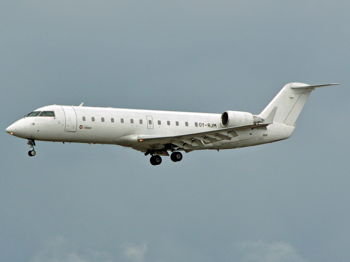 OY-RJM (7591) 2001 Bombardier CRJ200ER
