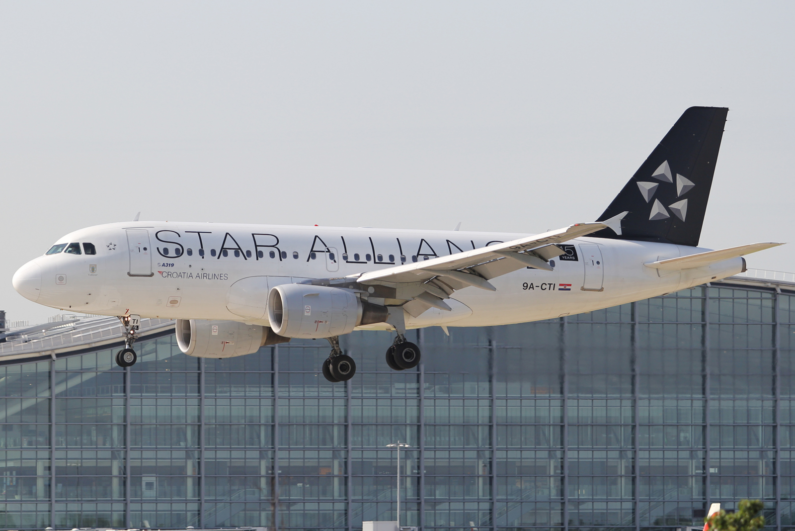 9A-CTI · Airbus A319-112 · (LHR / EGLL)