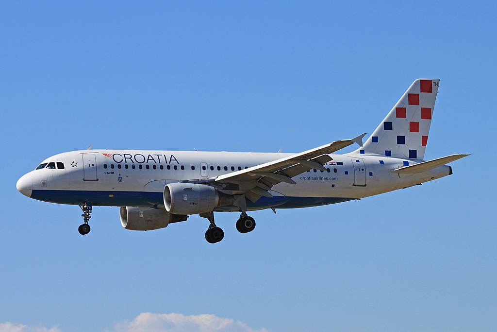 9A-CTH (833) 1998 Airbus A319-112