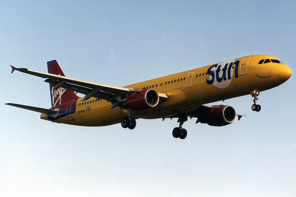 G-VKIS (1233) 2000 Airbus A321-211