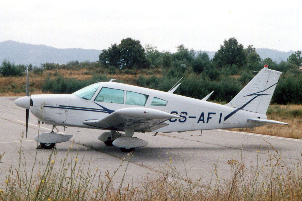CS-AFI (28-5463) 1968 Piper PA-28-180 Cherokee