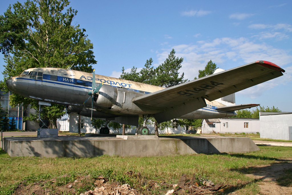 CCCP-91484 · Ilyushin Il-14M · (BKA / UUBB)