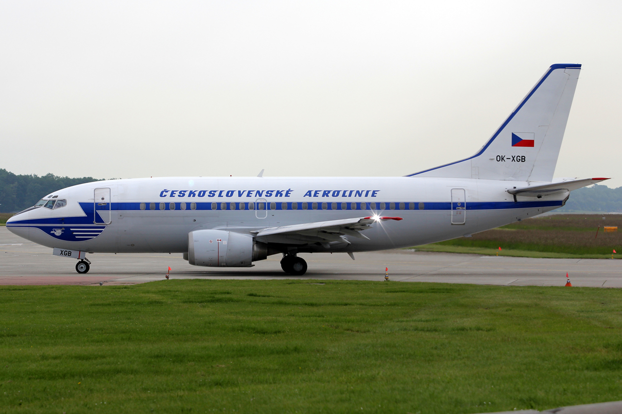 OK-XGB (26540) 1992 Boeing 737-55S