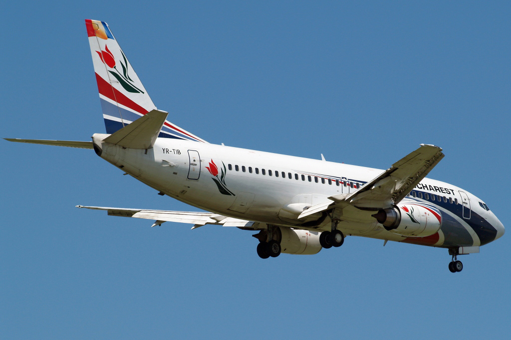 YR-TIB (cn 27924) Boeing 737-3L9