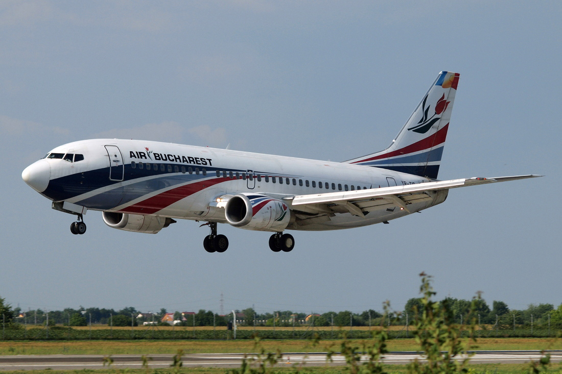 YR-TIB (cn 27924) Boeing 737-3L9