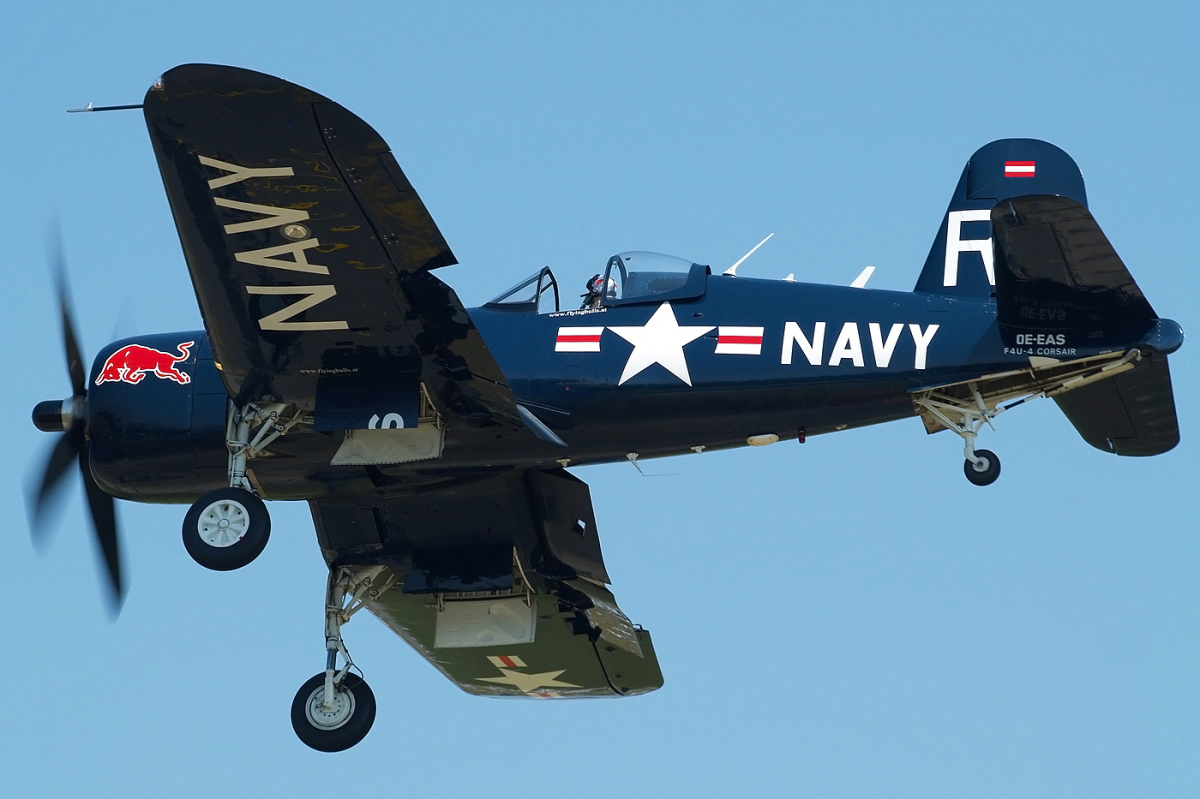 OE-EAS · Vought F4U-4 Corsair · (OTP / LROP)