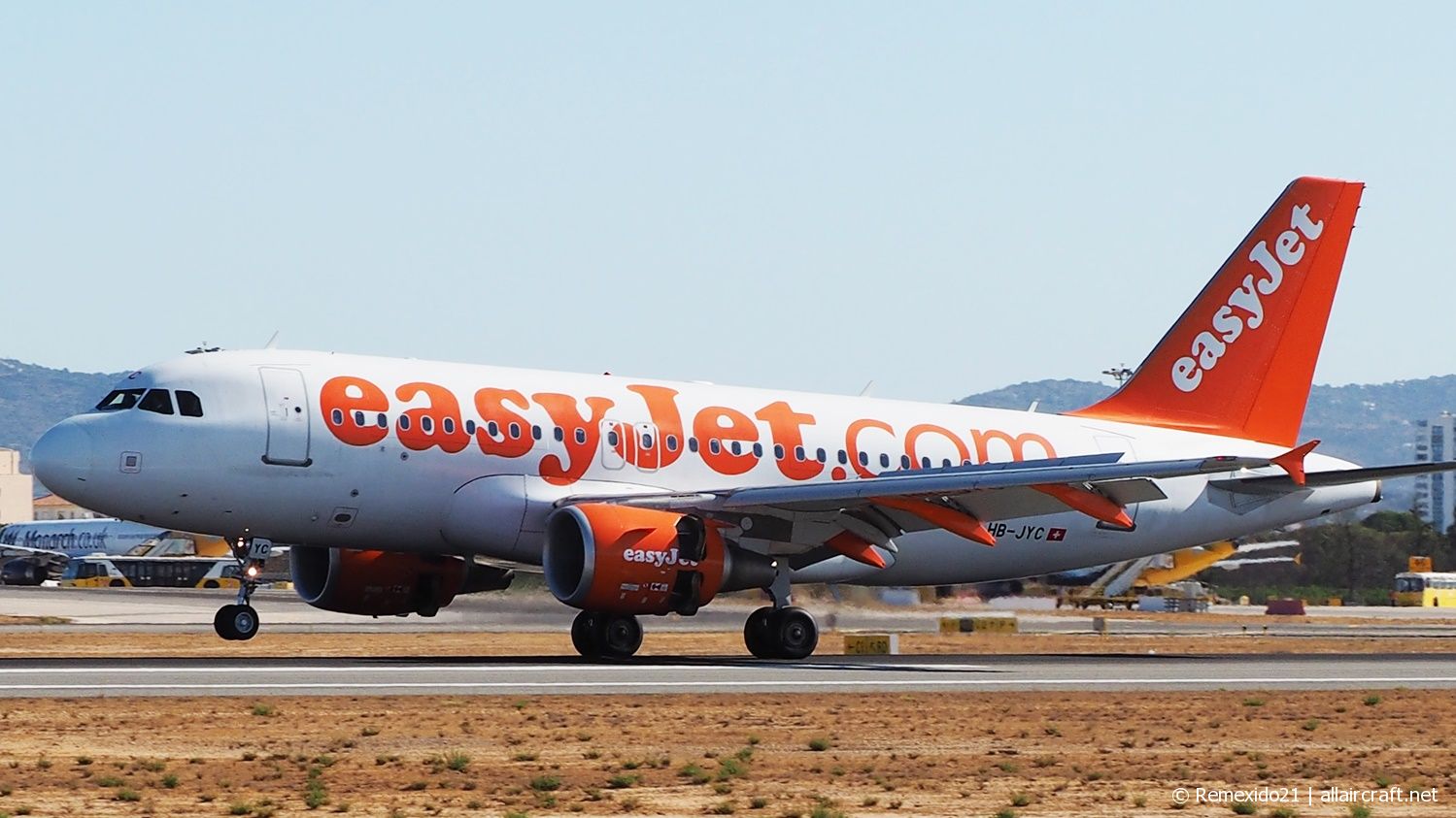 HB-JYC · Airbus A319-111 · (FAO / LPFR)