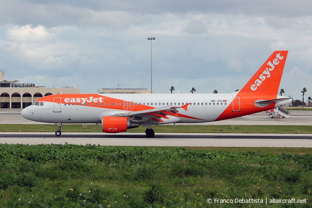 HB-JYE (4006) 2009 Airbus A320-214
