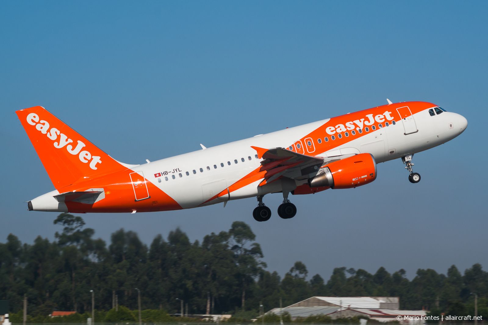 HB-JYL · Airbus A319-111 · (OPO / LPPR)
