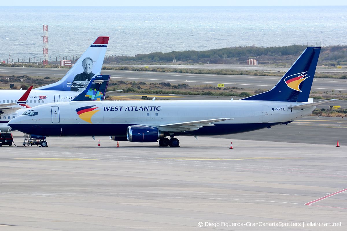 G-NPTX · Boeing 737-4C9(SF) · (LPA / GCLP)