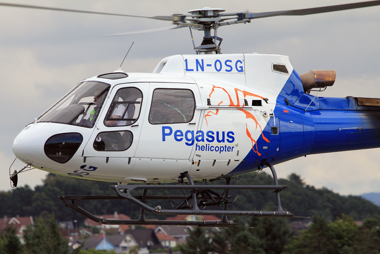 LN-OSG, (cn 7133), Eurocopter AS-350B-3 Ecureuil