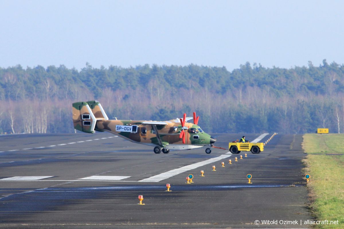 SP-DGV · PZL-Mielec M-28 Skytruck · (EPML)