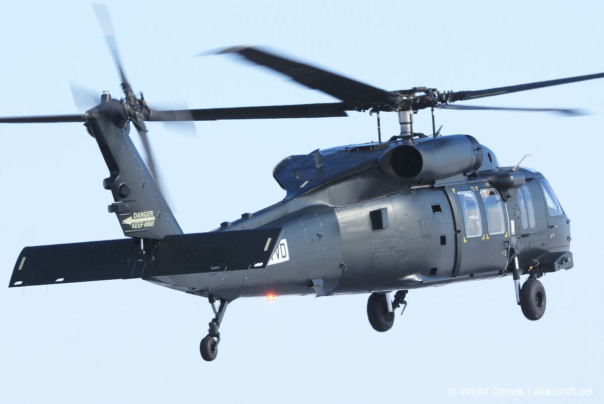 SP-YVD Sikorsky S-70i Black Hawk