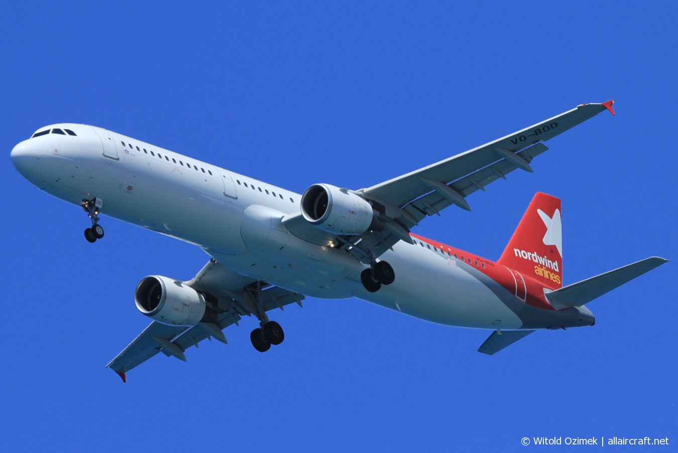 VQ-BOD (1233) 2000 Airbus A321-211
