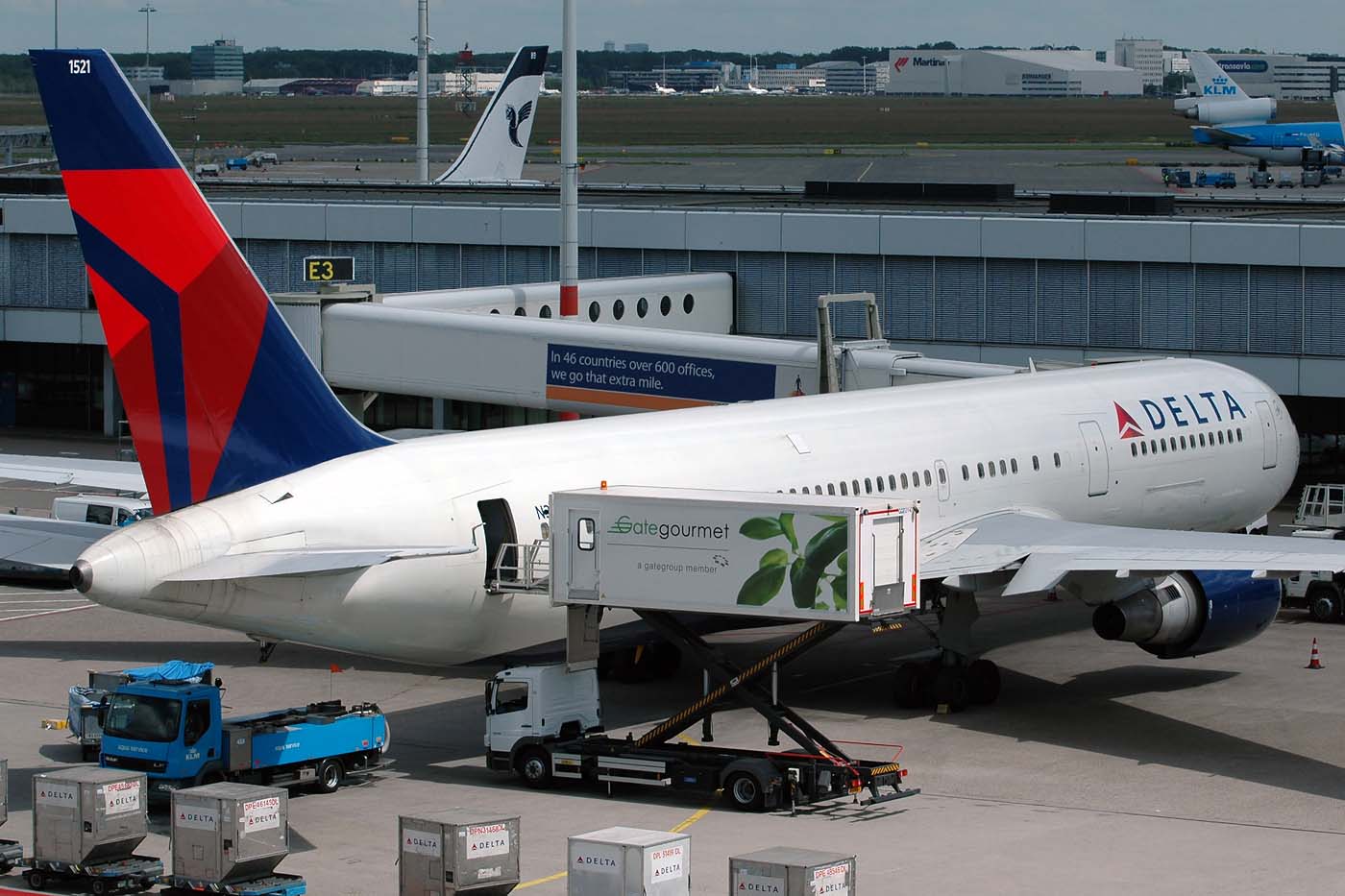 N394DL · Boeing 767-324/ER · (AMS / EHAM)