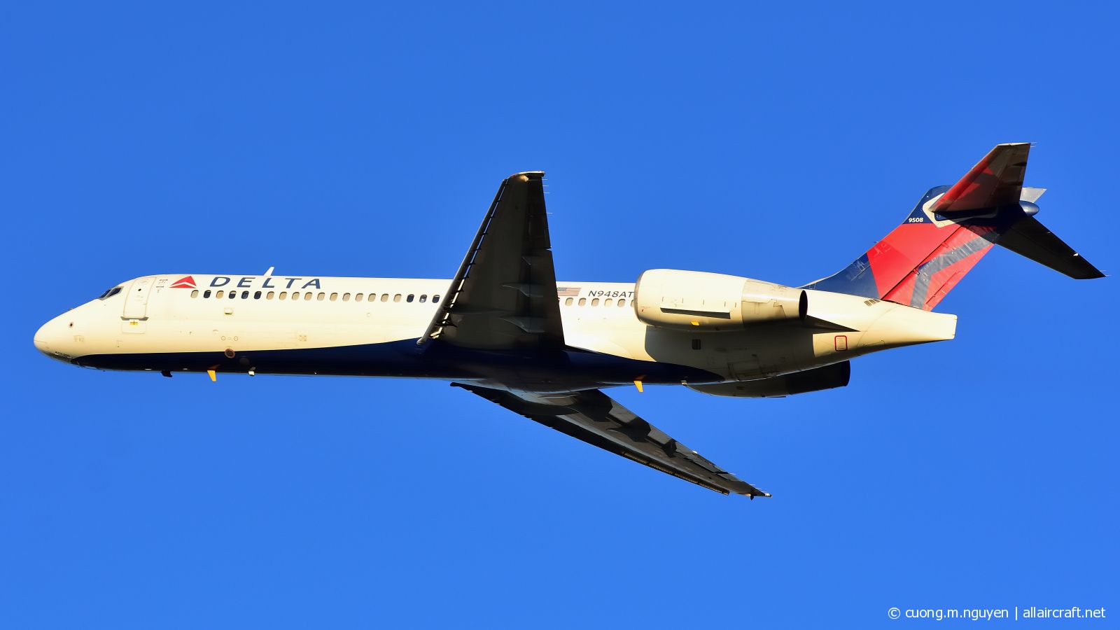 N948AT (55011) 1999 Boeing 717-2BD